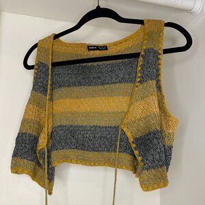 Crop Knitted Vest